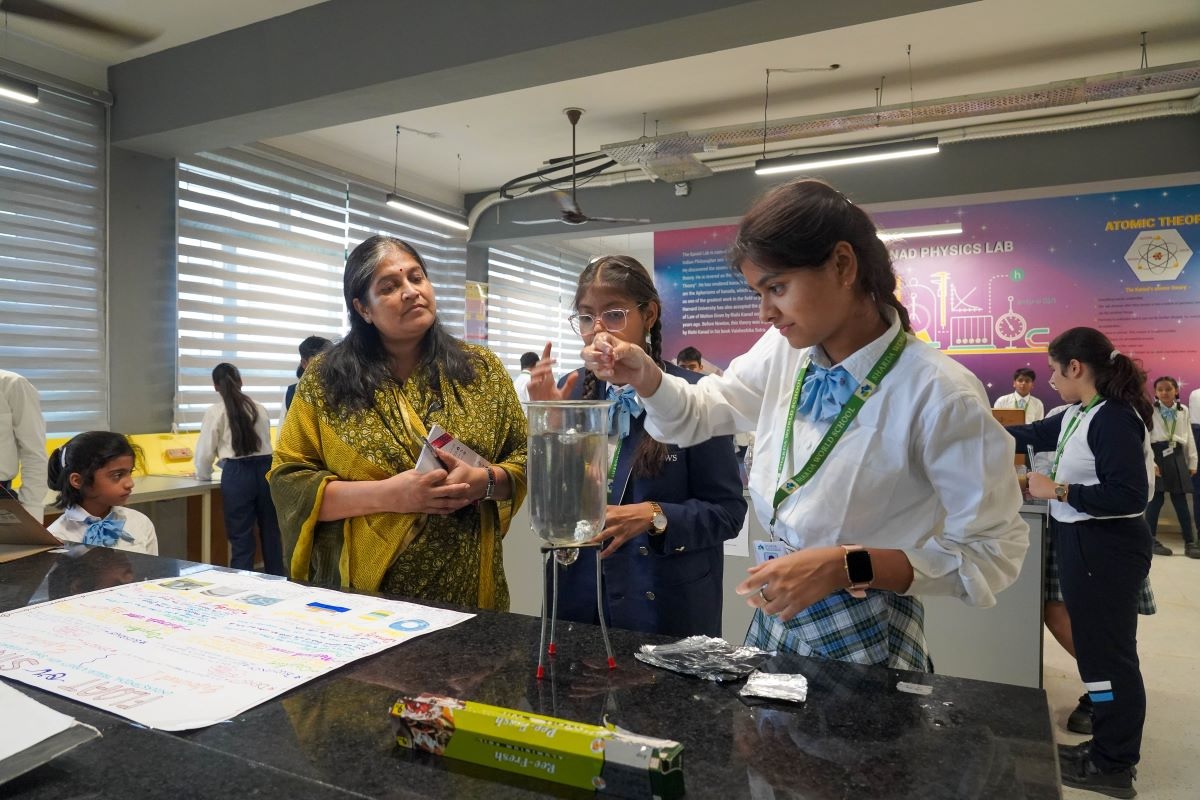 Sharda World School Hosts an Inspiring Science Exhibition
